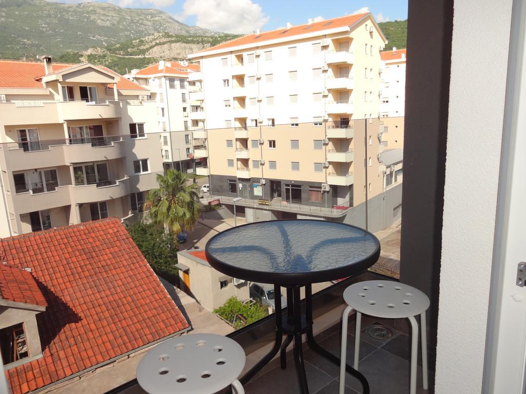 Nataliia Twister Apartment Budua Esterno foto